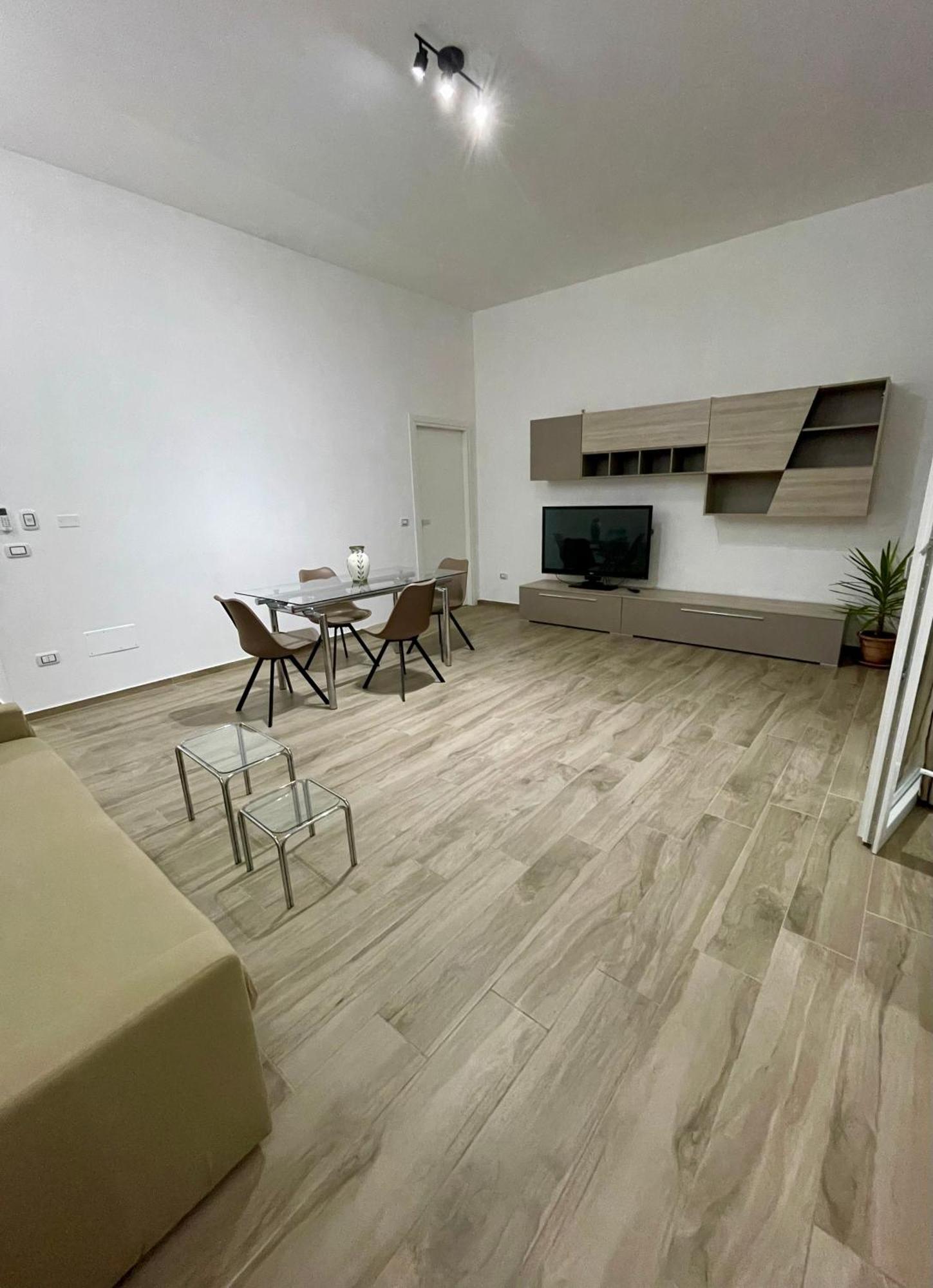 Cristina Home San Pietro Vernotico Extérieur photo