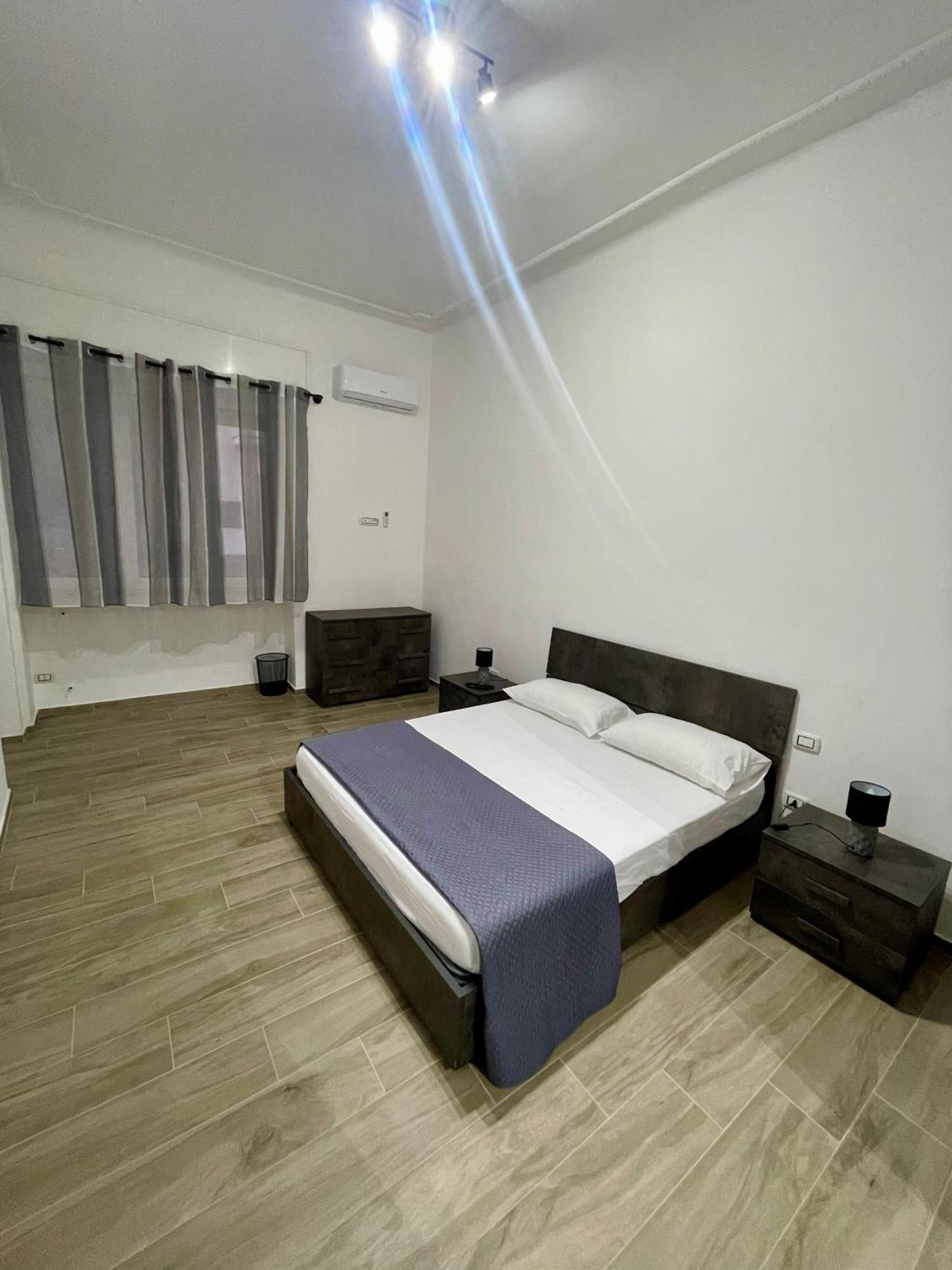 Cristina Home San Pietro Vernotico Extérieur photo