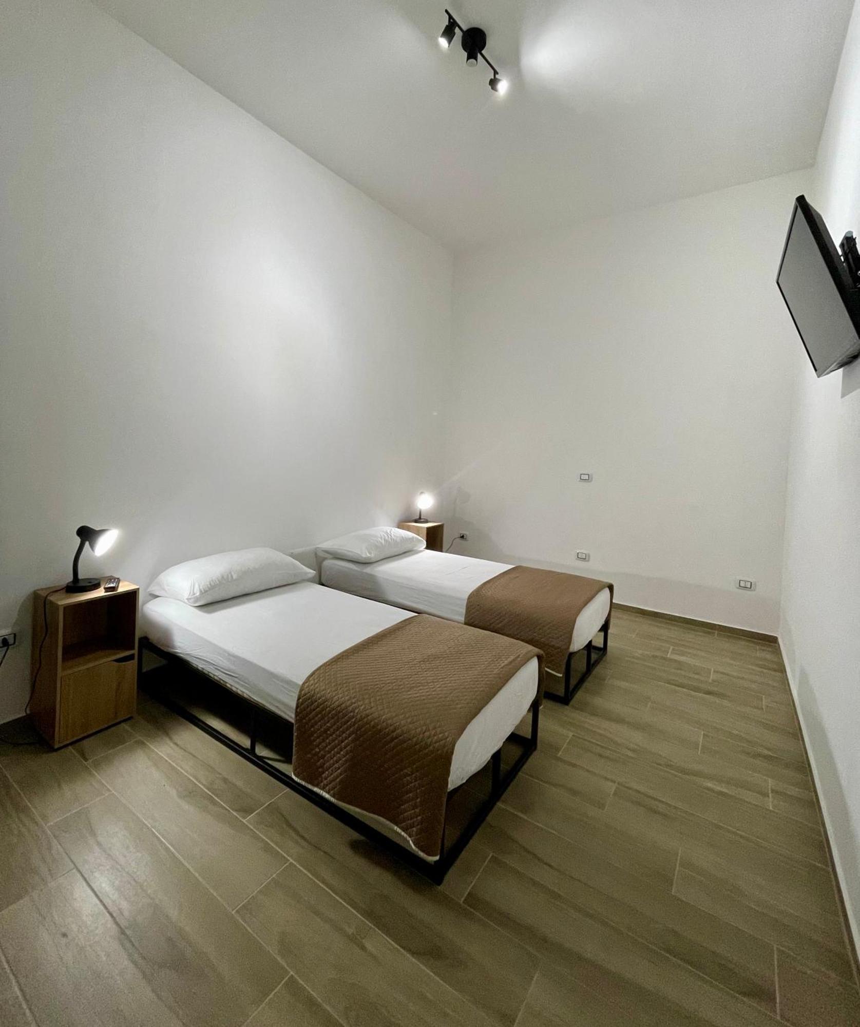 Cristina Home San Pietro Vernotico Extérieur photo
